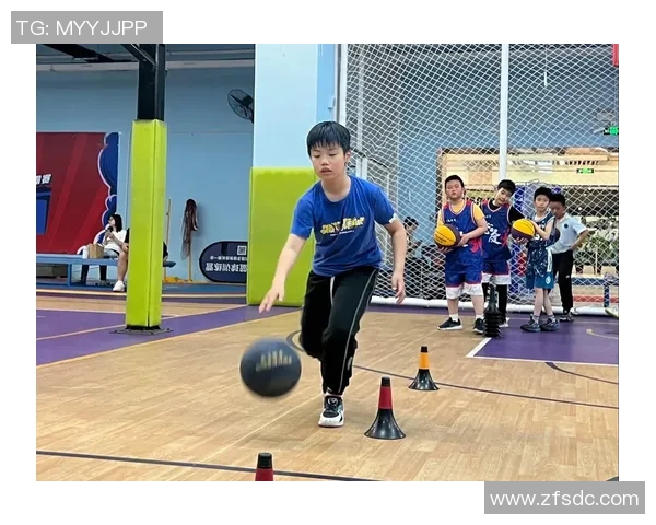 篮球新手必看:力量训练基础与技巧全解析助你快速提升球技